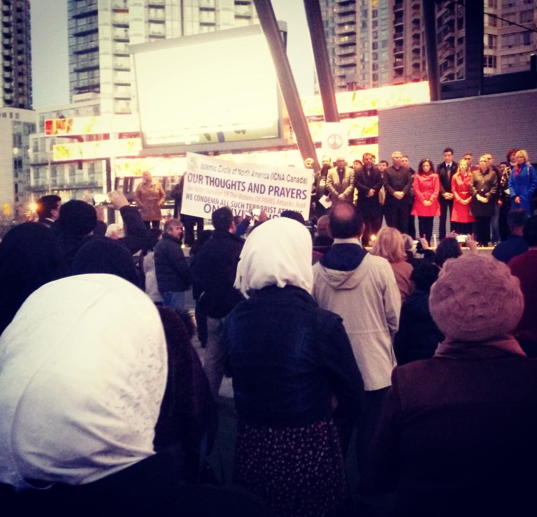 2015-11-15 crowd shot