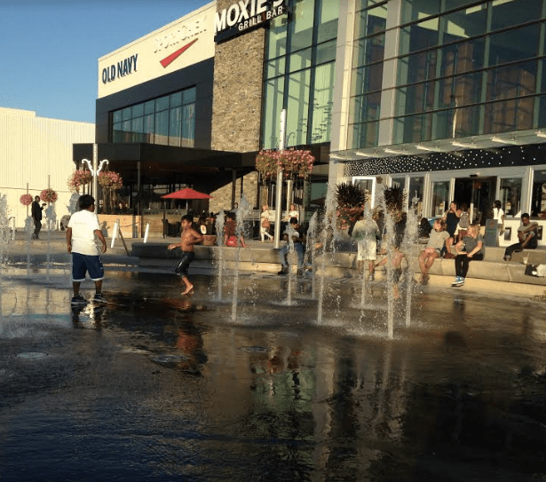 Children enjoy the end of summer at Square One in downtown Mississauga. (Photo: Emma Schatochin)
